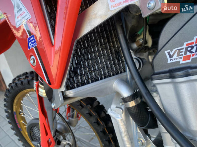 Червоний Хонда CRF 450R, об'ємом двигуна 0 л та пробігом 1 тис. км за 7950 $, фото 11 на Automoto.ua