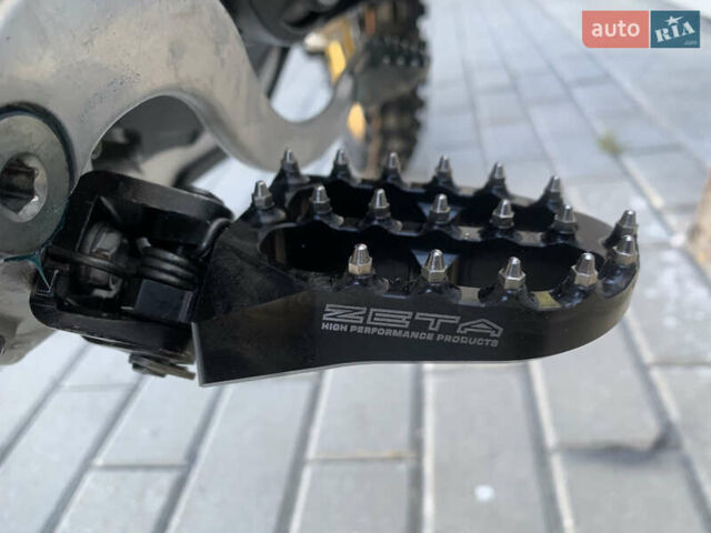 Червоний Хонда CRF 450R, об'ємом двигуна 0 л та пробігом 1 тис. км за 7950 $, фото 20 на Automoto.ua