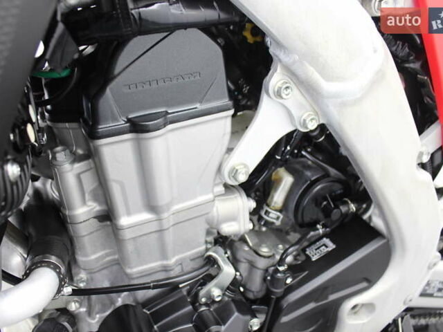 Червоний Хонда CRF 450R, об'ємом двигуна 0.45 л та пробігом 3 тис. км за 9200 $, фото 23 на Automoto.ua