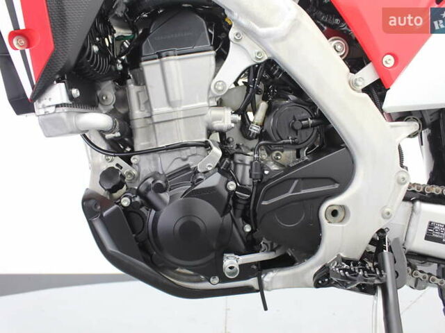 Красный Хонда CRF 450R, объемом двигателя 0.45 л и пробегом 3 тыс. км за 9200 $, фото 22 на Automoto.ua