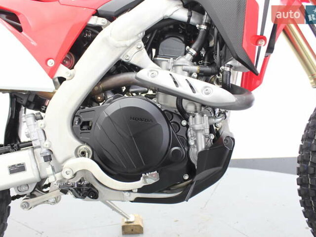 Красный Хонда CRF 450R, объемом двигателя 0.45 л и пробегом 3 тыс. км за 9200 $, фото 21 на Automoto.ua
