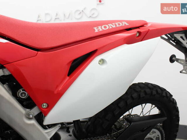 Красный Хонда CRF 450R, объемом двигателя 0.45 л и пробегом 3 тыс. км за 9200 $, фото 15 на Automoto.ua
