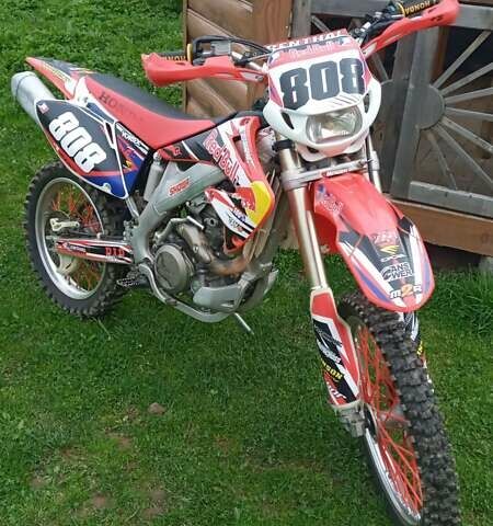 Хонда CRF 450R, объемом двигателя 0 л и пробегом 0 тыс. км за 2850 $, фото 2 на Automoto.ua