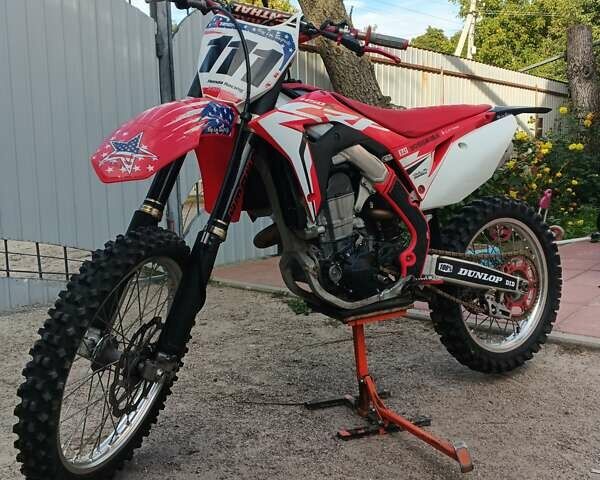 Хонда CRF 450R, объемом двигателя 0 л и пробегом 1 тыс. км за 4100 $, фото 1 на Automoto.ua