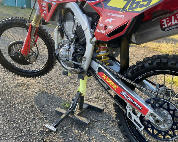 Хонда CRF 450R, объемом двигателя 0 л и пробегом 74 тыс. км за 5500 $, фото 5 на Automoto.ua