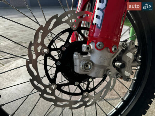 Хонда CRF 450R, объемом двигателя 0 л и пробегом 20 тыс. км за 8500 $, фото 5 на Automoto.ua