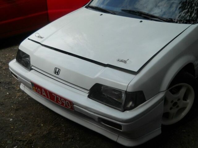 Белый Хонда ЦРХ, объемом двигателя 1.5 л и пробегом 3 тыс. км за 500 $, фото 1 на Automoto.ua