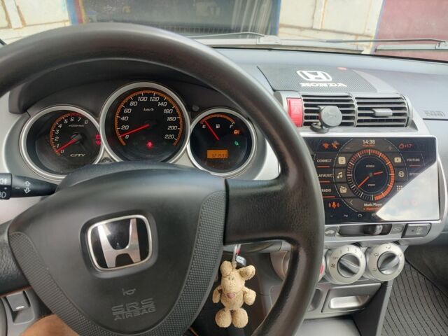 Червоний Хонда Сіті, об'ємом двигуна 1.3 л та пробігом 321 тис. км за 4000 $, фото 6 на Automoto.ua