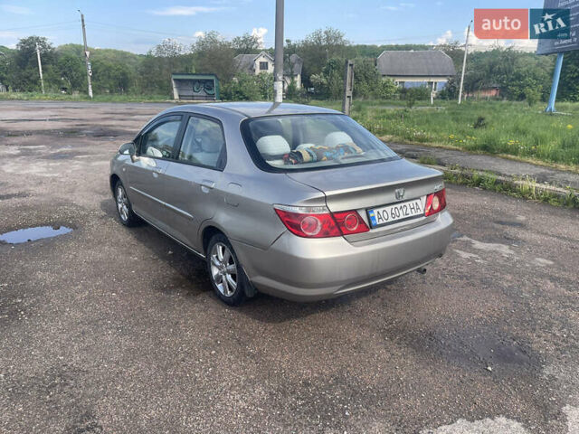 Серый Хонда Сити, объемом двигателя 1.3 л и пробегом 167 тыс. км за 4200 $, фото 3 на Automoto.ua