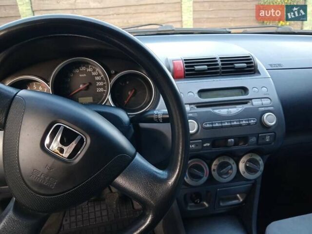 Синий Хонда Сити, объемом двигателя 1.2 л и пробегом 284 тыс. км за 4200 $, фото 15 на Automoto.ua