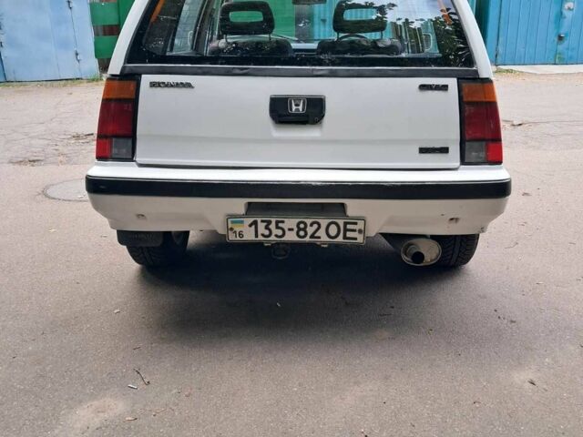 Белый Хонда Цивик Шатл, объемом двигателя 1 л и пробегом 288 тыс. км за 27500 $, фото 3 на Automoto.ua