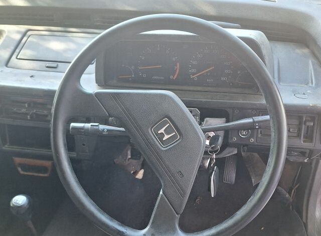 Серый Хонда Цивик Шатл, объемом двигателя 0 л и пробегом 235 тыс. км за 600 $, фото 3 на Automoto.ua