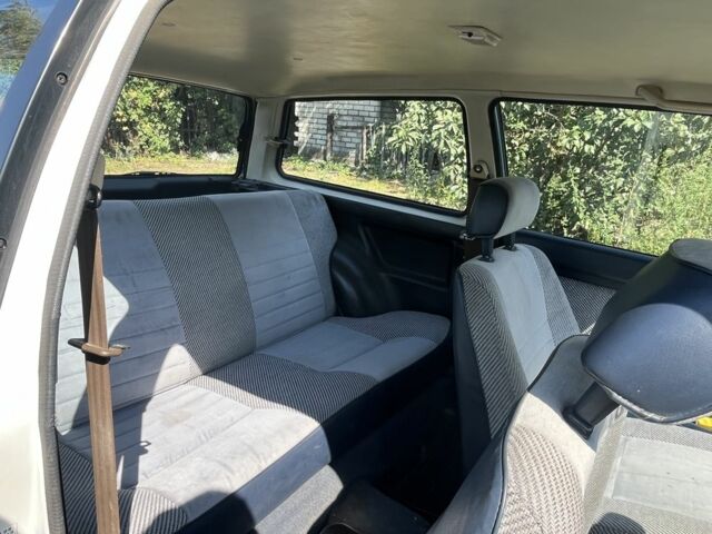 Белый Хонда Цивик, объемом двигателя 1.3 л и пробегом 413 тыс. км за 1050 $, фото 13 на Automoto.ua