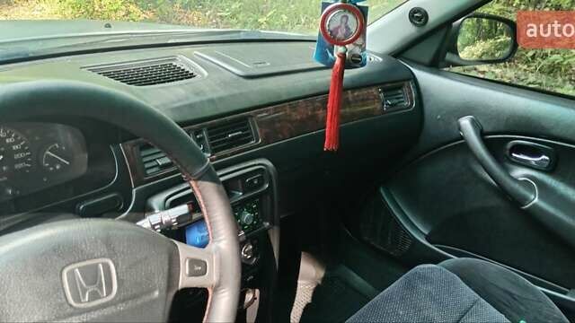 Белый Хонда Цивик, объемом двигателя 1.4 л и пробегом 270 тыс. км за 2250 $, фото 1 на Automoto.ua