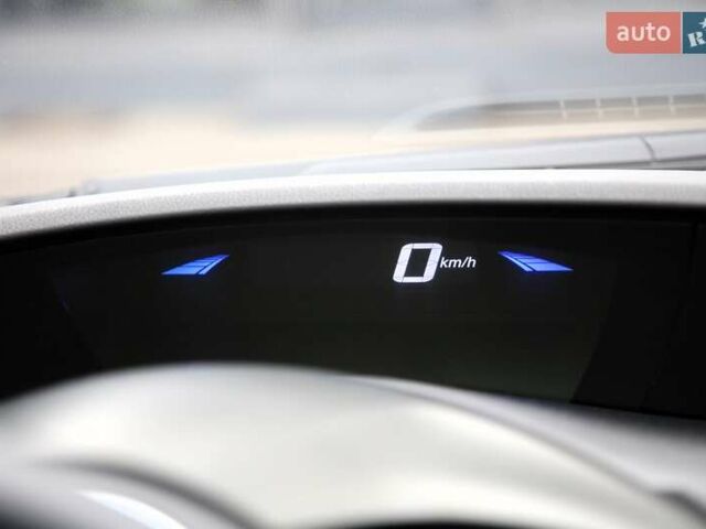 Белый Хонда Цивик, объемом двигателя 1.8 л и пробегом 155 тыс. км за 10999 $, фото 14 на Automoto.ua