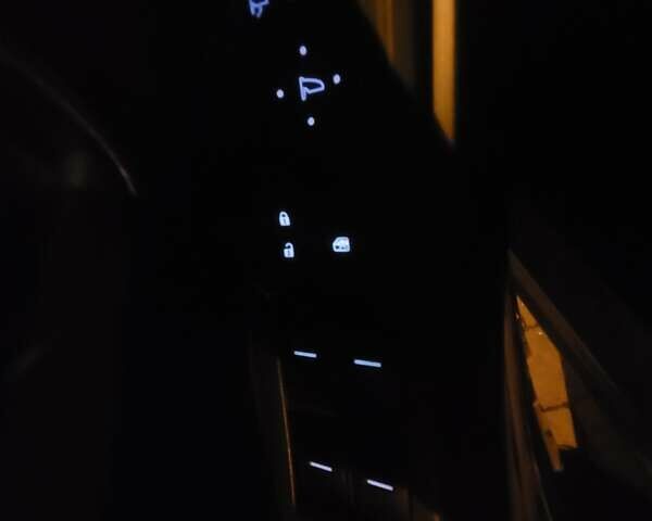 Белый Хонда Цивик, объемом двигателя 2.2 л и пробегом 185 тыс. км за 8700 $, фото 9 на Automoto.ua