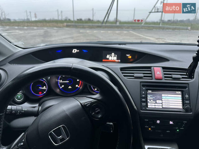 Белый Хонда Цивик, объемом двигателя 2.2 л и пробегом 240 тыс. км за 10200 $, фото 15 на Automoto.ua