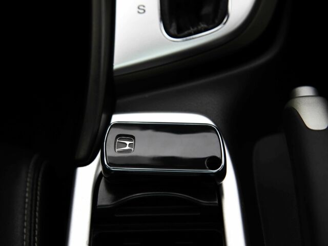 Белый Хонда Цивик, объемом двигателя 1.8 л и пробегом 155 тыс. км за 10999 $, фото 19 на Automoto.ua