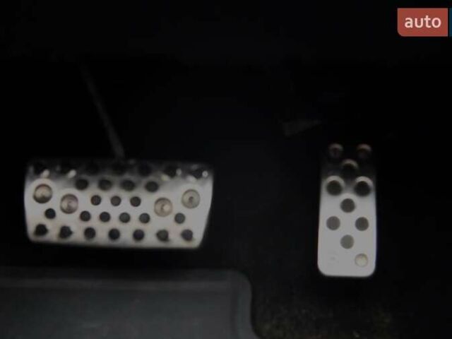 Белый Хонда Цивик, объемом двигателя 1.8 л и пробегом 155 тыс. км за 10999 $, фото 24 на Automoto.ua