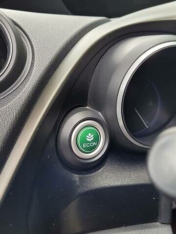 Белый Хонда Цивик, объемом двигателя 2.2 л и пробегом 185 тыс. км за 8700 $, фото 16 на Automoto.ua