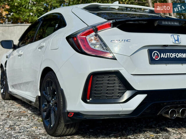 Белый Хонда Цивик, объемом двигателя 1.5 л и пробегом 134 тыс. км за 16490 $, фото 9 на Automoto.ua