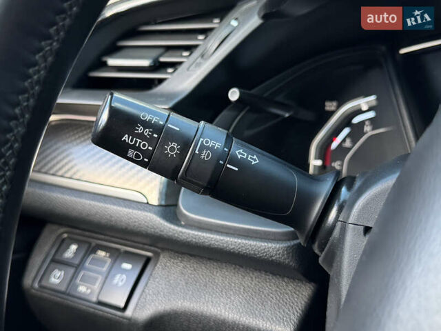 Белый Хонда Цивик, объемом двигателя 1.5 л и пробегом 134 тыс. км за 16490 $, фото 20 на Automoto.ua