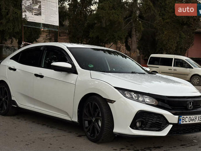 Белый Хонда Цивик, объемом двигателя 1.5 л и пробегом 154 тыс. км за 14300 $, фото 8 на Automoto.ua
