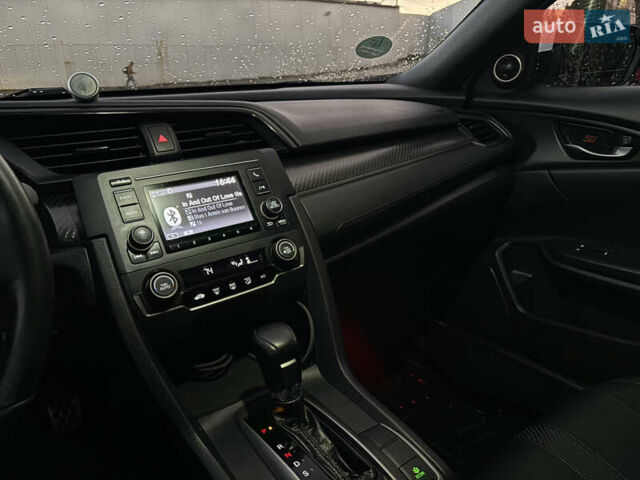 Белый Хонда Цивик, объемом двигателя 1.5 л и пробегом 154 тыс. км за 14300 $, фото 29 на Automoto.ua