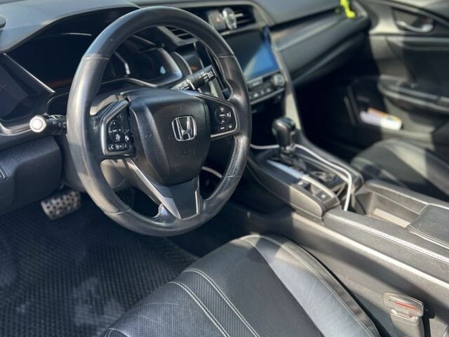 Белый Хонда Цивик, объемом двигателя 1.5 л и пробегом 130 тыс. км за 16900 $, фото 6 на Automoto.ua