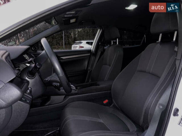 Белый Хонда Цивик, объемом двигателя 1.5 л и пробегом 154 тыс. км за 14300 $, фото 22 на Automoto.ua