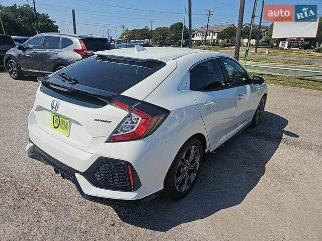 Белый Хонда Цивик, объемом двигателя 1.5 л и пробегом 82 тыс. км за 11000 $, фото 3 на Automoto.ua