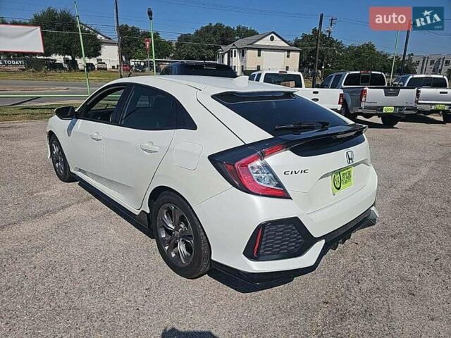 Белый Хонда Цивик, объемом двигателя 1.5 л и пробегом 82 тыс. км за 11000 $, фото 2 на Automoto.ua