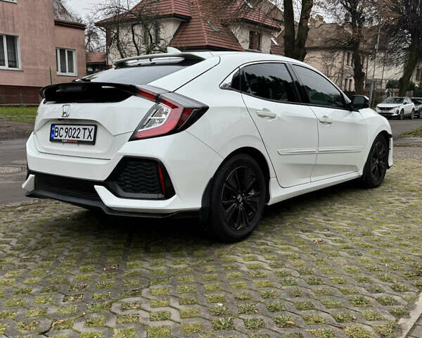 Белый Хонда Цивик, объемом двигателя 1.5 л и пробегом 113 тыс. км за 16900 $, фото 8 на Automoto.ua