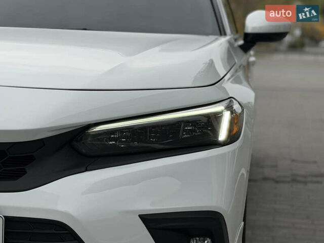 Хонда Цивик 2023 в Днепре (Днепропетровске) на Automoto.ua Белый Хонда Цивик, объемом двигателя 1.5 л и пробегом 35 тыс. км за 24500 $, фото 7 на Automoto.ua