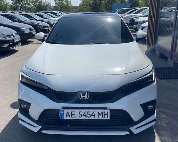 Білий Хонда Сівік, об'ємом двигуна 1.5 л та пробігом 30 тис. км за 26000 $, фото 5 на Automoto.ua