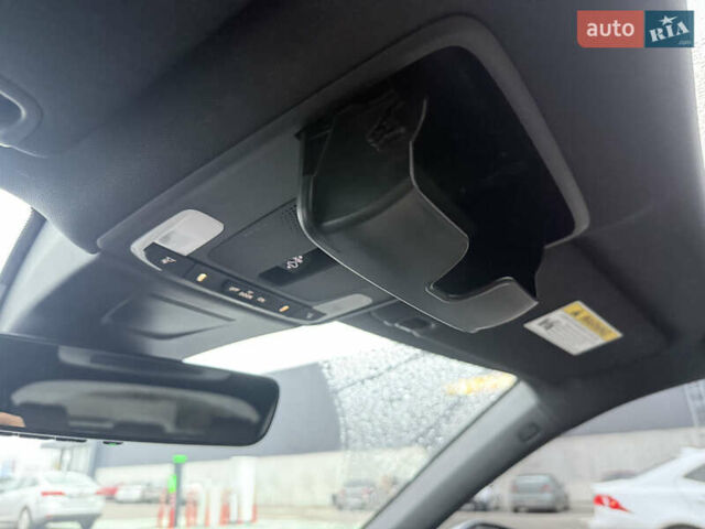 Белый Хонда Цивик, объемом двигателя 1.5 л и пробегом 78 тыс. км за 24500 $, фото 29 на Automoto.ua