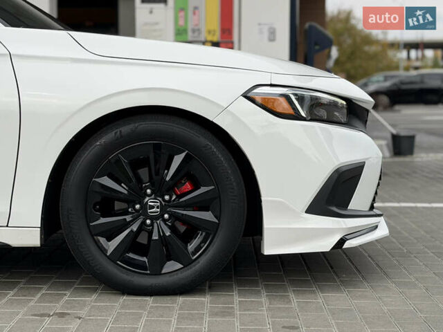 Хонда Цивик 2023 в Днепре (Днепропетровске) на Automoto.ua Белый Хонда Цивик, объемом двигателя 1.5 л и пробегом 35 тыс. км за 24500 $, фото 11 на Automoto.ua