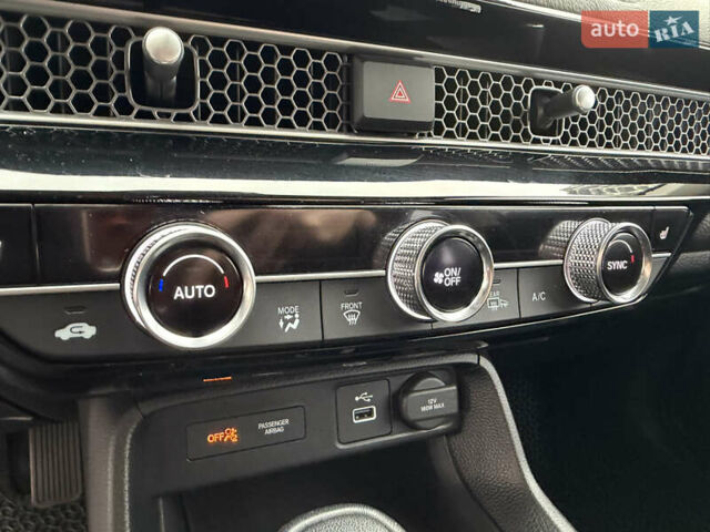 Хонда Цивик 2023 в Днепре (Днепропетровске) на Automoto.ua Белый Хонда Цивик, объемом двигателя 1.5 л и пробегом 35 тыс. км за 24500 $, фото 27 на Automoto.ua