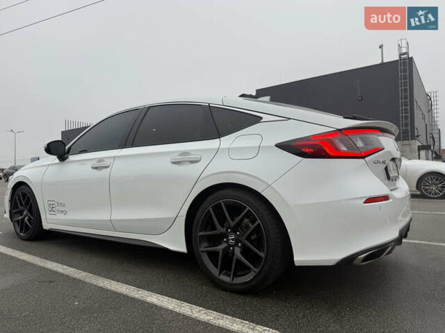 Белый Хонда Цивик, объемом двигателя 1.5 л и пробегом 78 тыс. км за 24500 $, фото 5 на Automoto.ua