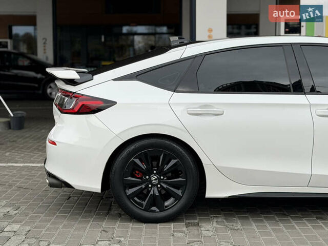 Хонда Цивик 2023 в Днепре (Днепропетровске) на Automoto.ua Белый Хонда Цивик, объемом двигателя 1.5 л и пробегом 35 тыс. км за 24500 $, фото 9 на Automoto.ua