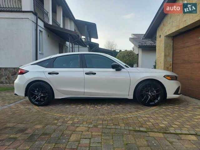 Белый Хонда Цивик, объемом двигателя 2 л и пробегом 7 тыс. км за 23500 $, фото 5 на Automoto.ua