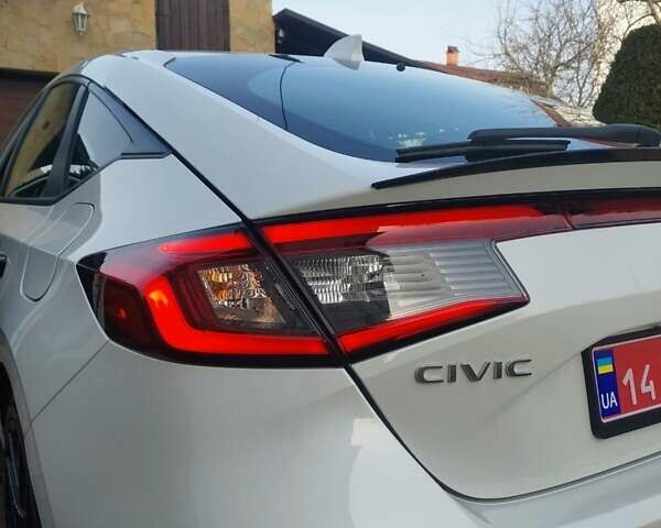 Белый Хонда Цивик, объемом двигателя 2 л и пробегом 7 тыс. км за 23500 $, фото 23 на Automoto.ua