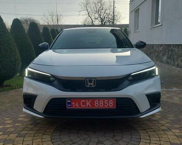 Белый Хонда Цивик, объемом двигателя 2 л и пробегом 7 тыс. км за 23500 $, фото 3 на Automoto.ua