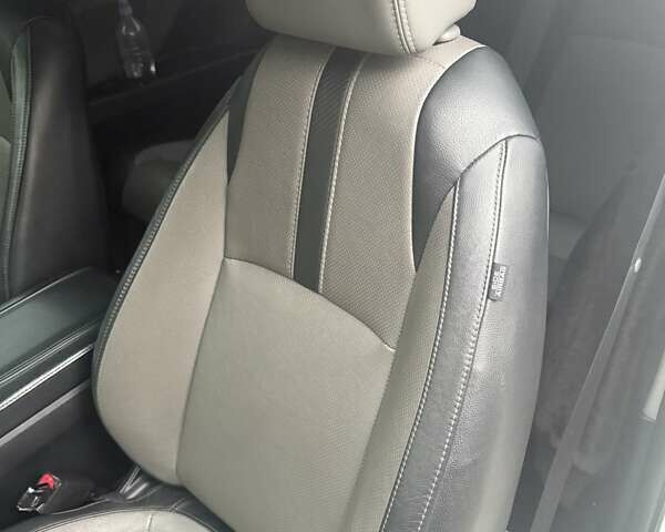 Белый Хонда Цивик, объемом двигателя 1.5 л и пробегом 90 тыс. км за 11000 $, фото 3 на Automoto.ua