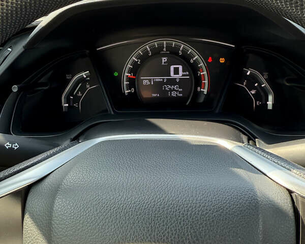 Белый Хонда Цивик, объемом двигателя 2 л и пробегом 173 тыс. км за 14500 $, фото 23 на Automoto.ua