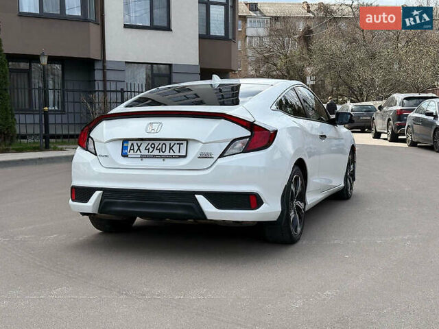 Хонда Цивик 2018 в Житомире на Automoto.ua Белый Хонда Цивик, объемом двигателя 1.5 л и пробегом 106 тыс. км за 14500 $, фото 3 на Automoto.ua