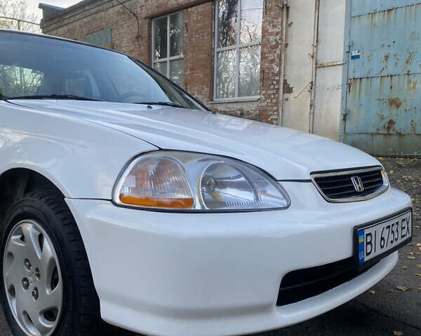 Білий Хонда Сівік, об'ємом двигуна 1.6 л та пробігом 217 тис. км за 2999 $, фото 7 на Automoto.ua