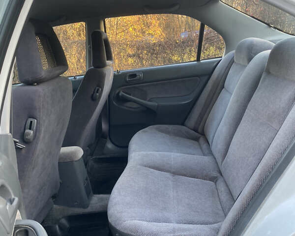 Білий Хонда Сівік, об'ємом двигуна 1.6 л та пробігом 217 тис. км за 2999 $, фото 28 на Automoto.ua