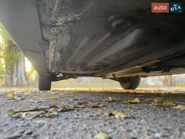 Білий Хонда Сівік, об'ємом двигуна 1.6 л та пробігом 217 тис. км за 2999 $, фото 20 на Automoto.ua