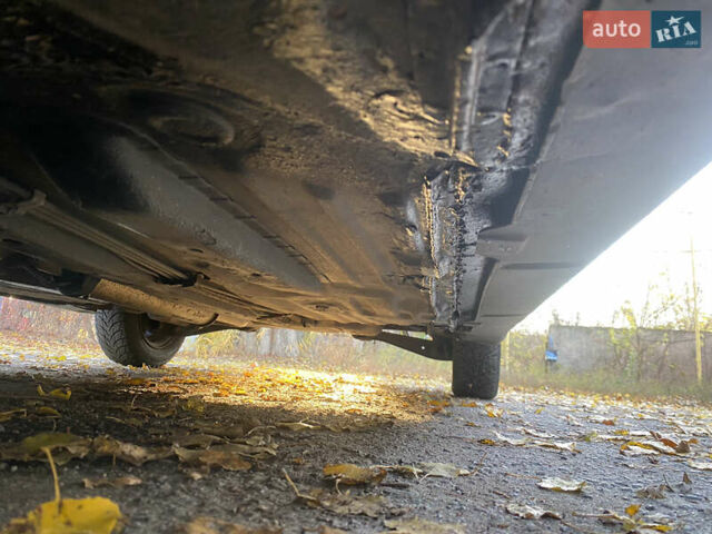 Білий Хонда Сівік, об'ємом двигуна 1.6 л та пробігом 217 тис. км за 2999 $, фото 21 на Automoto.ua